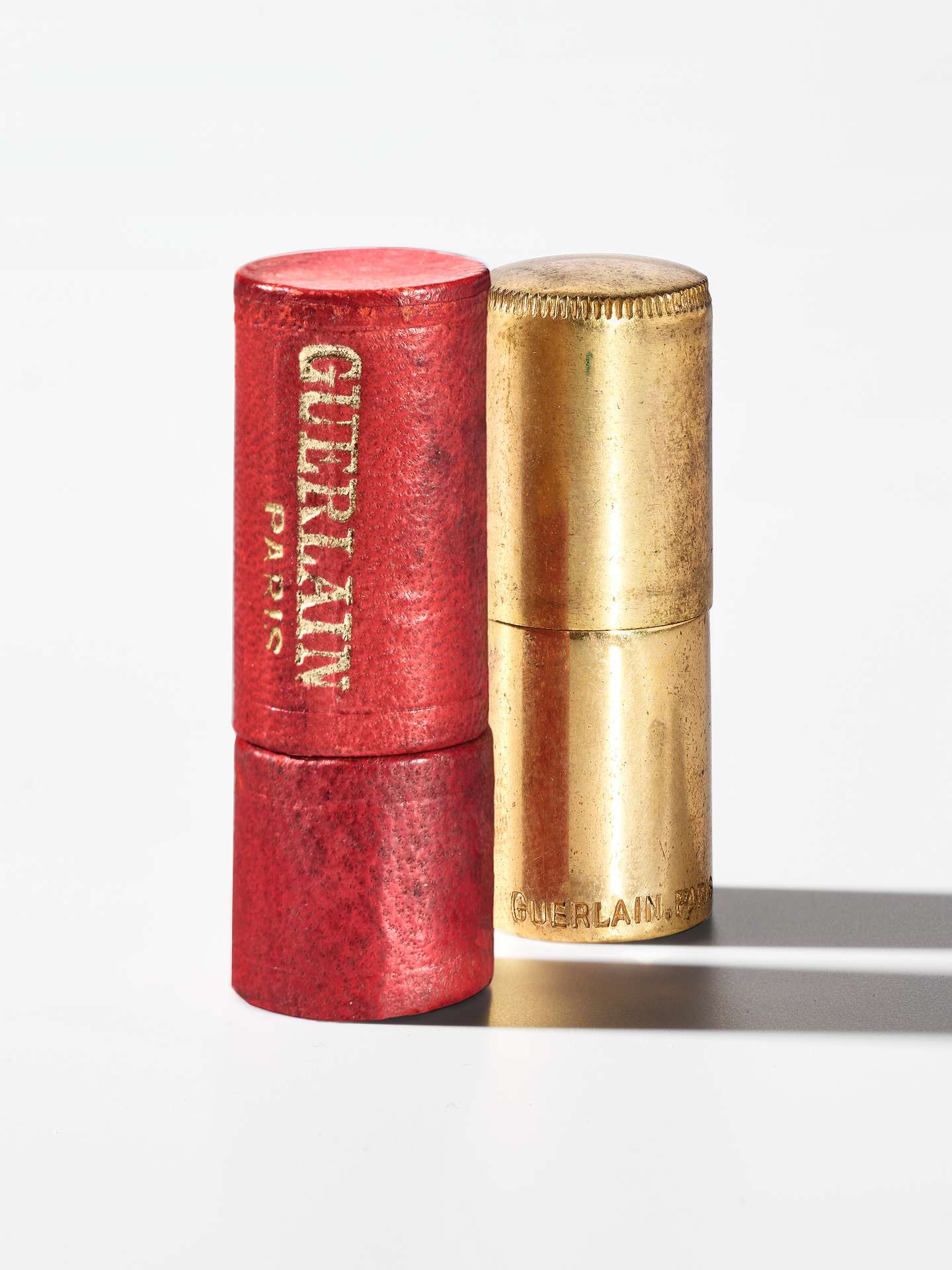 GUERLAINより、公式書籍「GUERLAIN, VISIONARY SINCE 1828」が11月13日